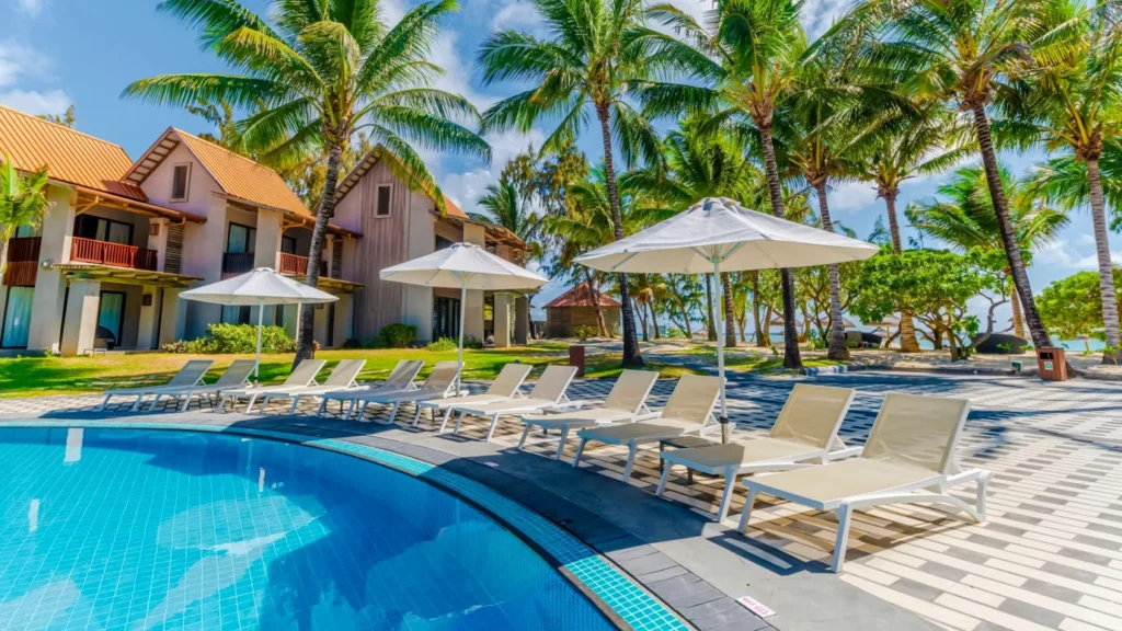 Crystals Beach Resort Belle Mare
