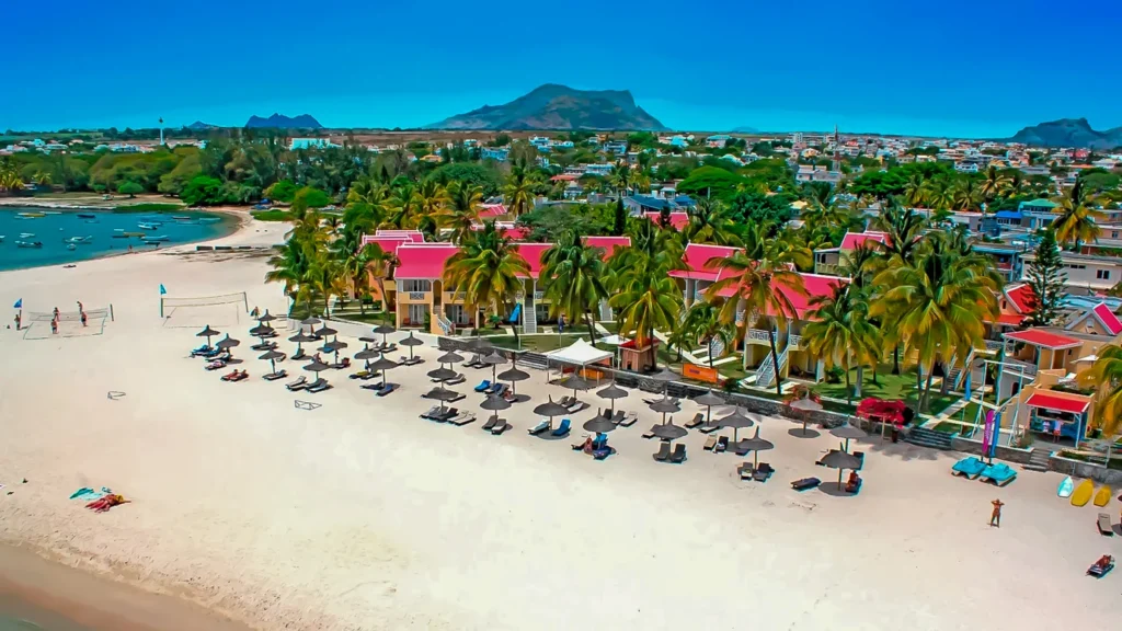 Caroline Beach Hotel
