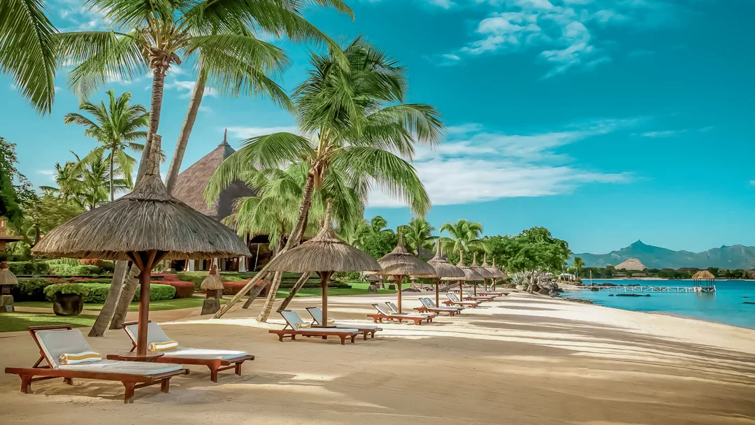 5* Deluxe The Oberoi Beach Resort